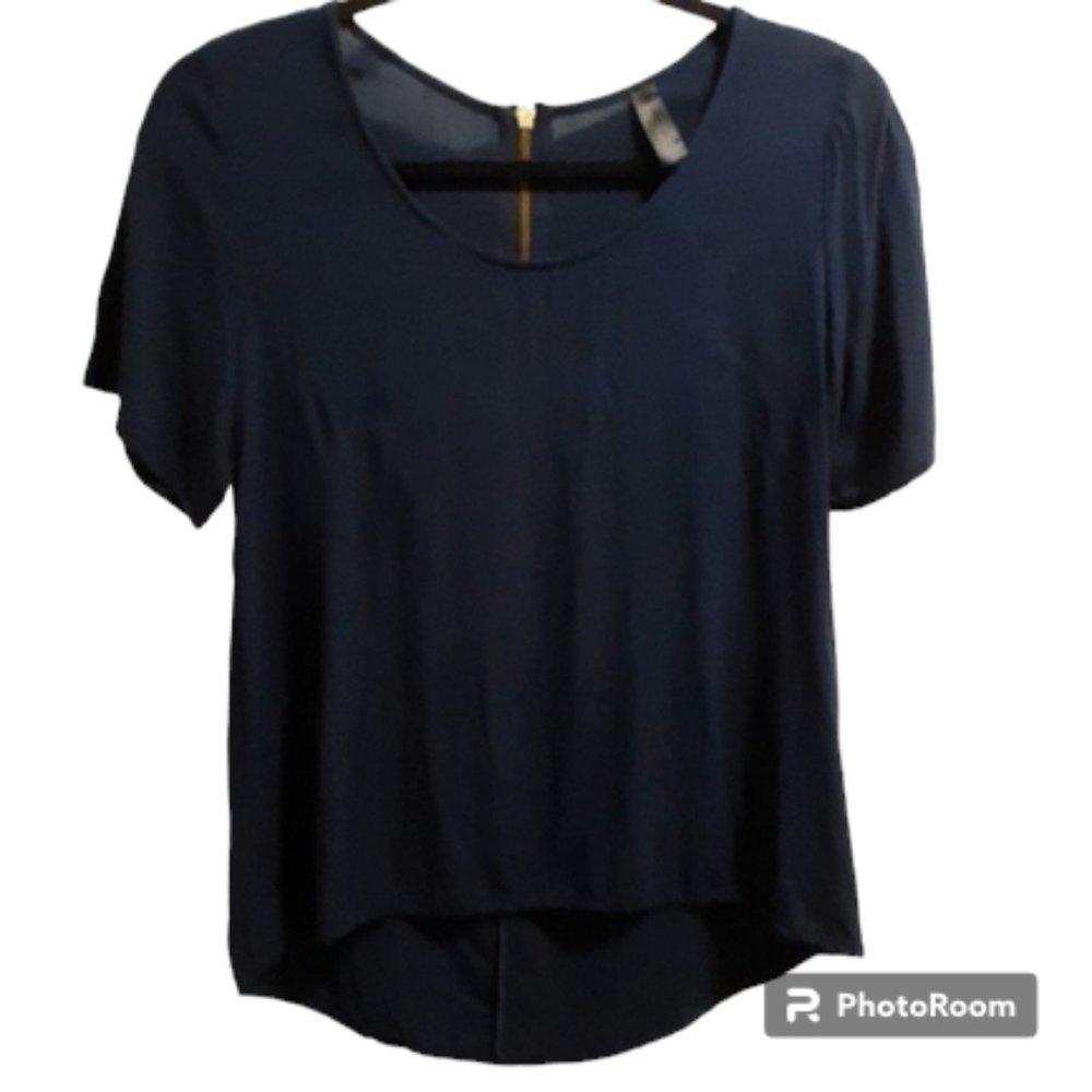 VOUS ENVIE Short sleeve Navy Blue High Low Top - Size M